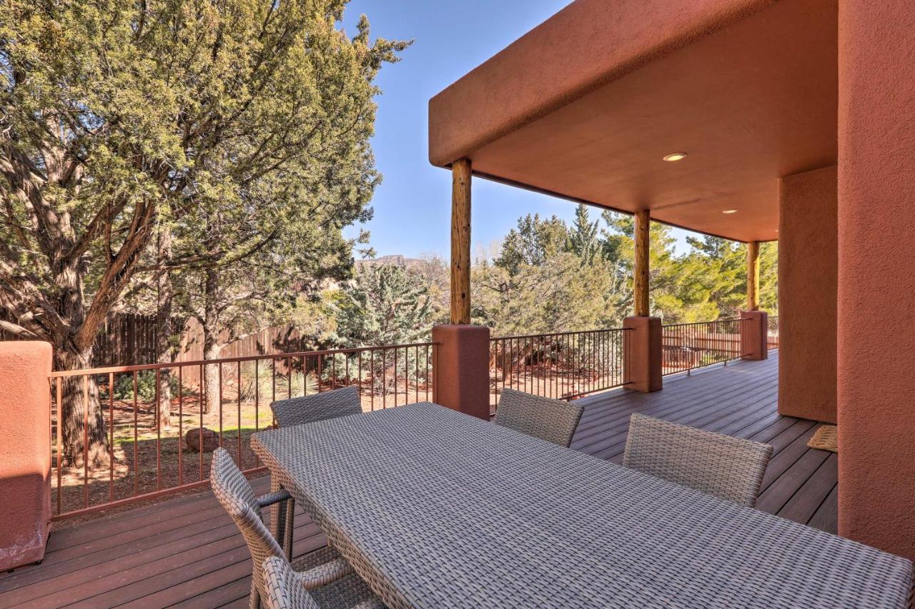 Luxury Sedona Living Remodeled With Red Rock Views! Villa Exterior photo